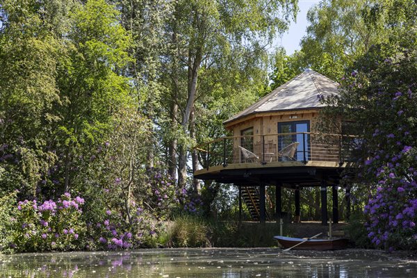 treehouse by lake