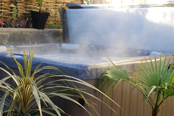 Treberfedd Farm Holiday Cottages Eco Holidays hot tub