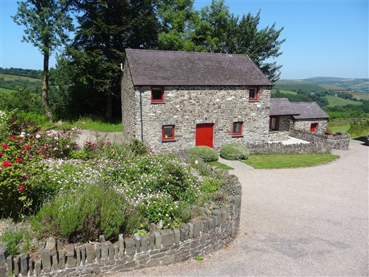 Treberfedd Farm Holiday Cottages Eco Holidays Granary