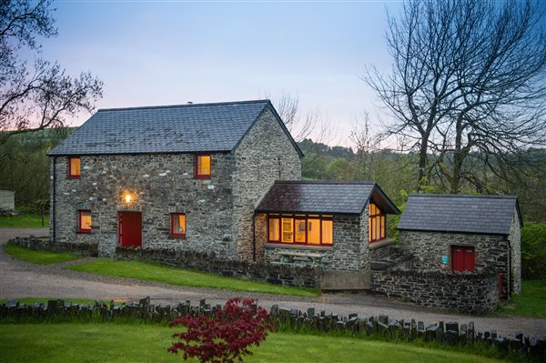 Treberfedd Farm Holiday Cottages Eco Holidays Granary
