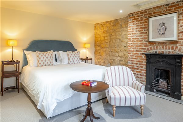 Abbey Grange bed 1