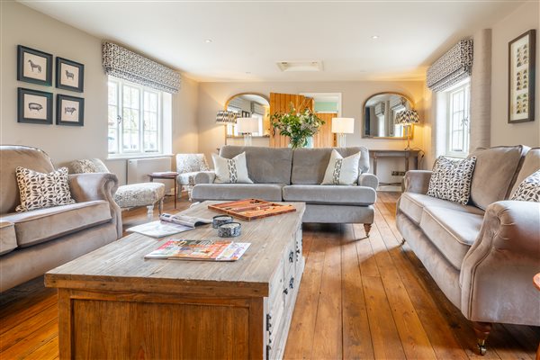 Abbey Grange sitting room 1