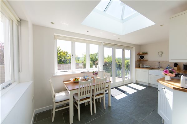 Rosemary Cottage - Kitchen/Dining Area