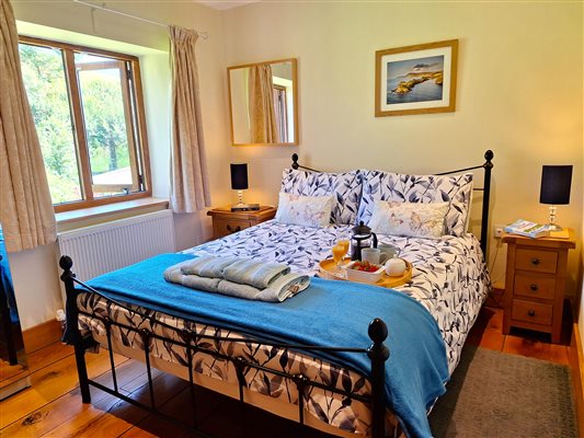 Ground Floors Kind Size | Nutcombe Barn | Nutcombe Holiday Cottages