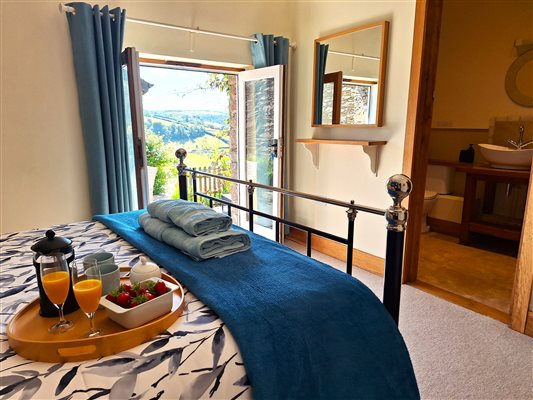 Access to the terrace | King Size | Nutcombe Barn