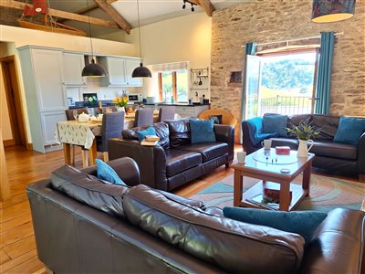Nutcombe Holiday Cottages