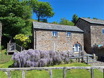 Nutcombe Holiday Cottages
