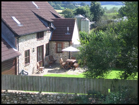 Barn_Cottage_rear_garden