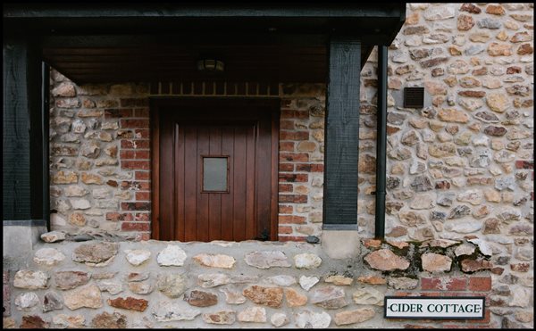 Cider_Cottage_front_door