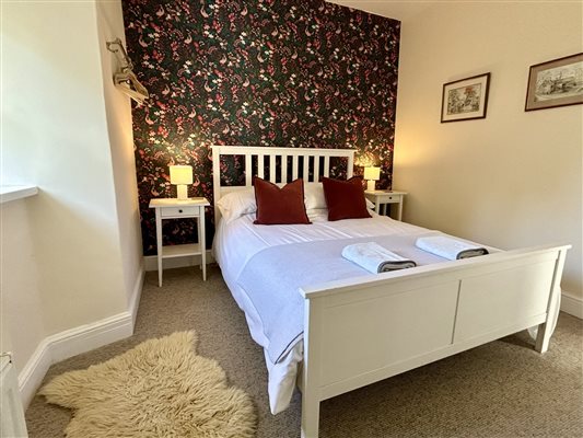 king size bed