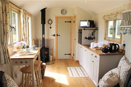 The Hunting Hall Shepherd's Hut