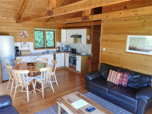 Spacious accommodation in Birchtree lodge