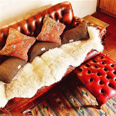 Tack Room Lounge
