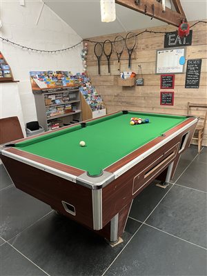 pool table
