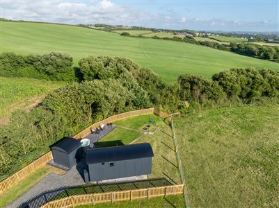Court Farm Holidays