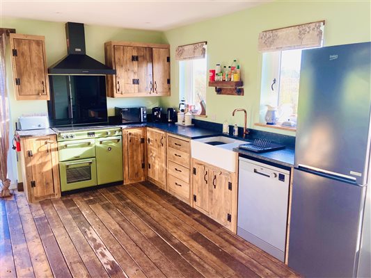 Kitchen Deer den 