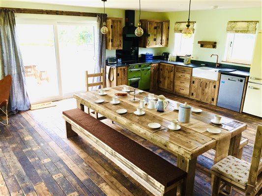 Deer Den dining 