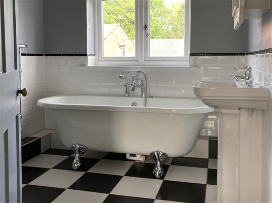 Grange bathroom