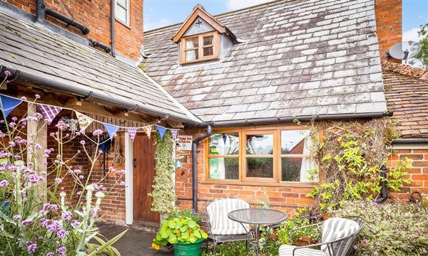 The Cottage entrance