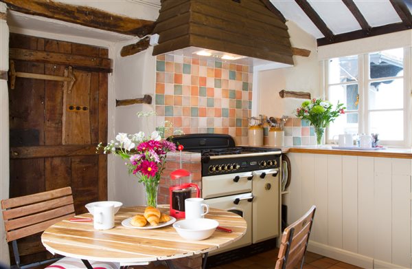 Country Kitchen