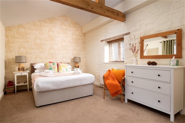 Owls Roost double bedroom