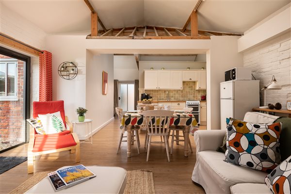 Wagtail kitchen living space
