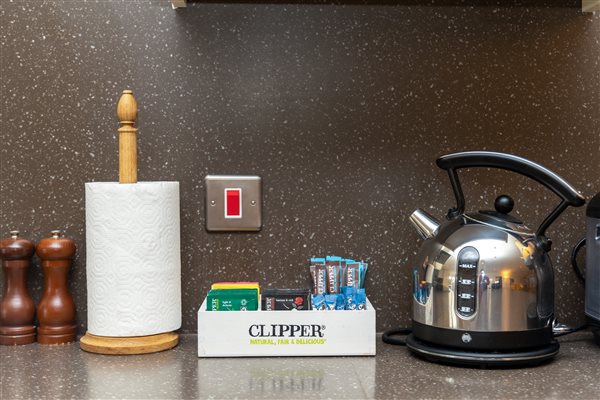 Tea & coffee set up - Tassimo pods