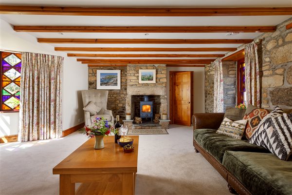 Trengove Lounge