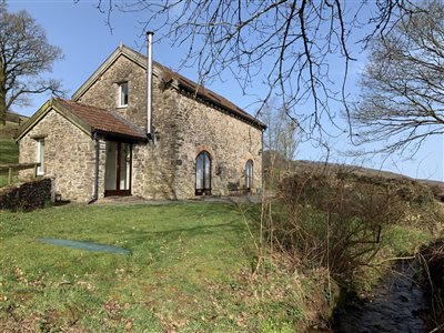 The Red Linhay at Hollacombe Farm