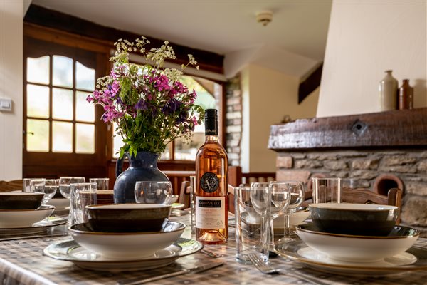 Spacious kitchen for family meals