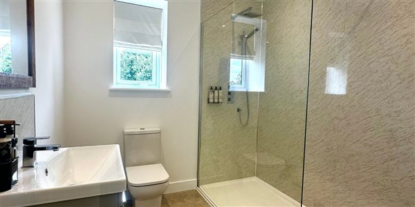 The Piggery Bathroom