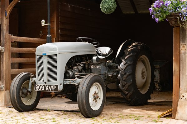 tractor