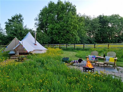Hop Pickers Shepherd's Hut and Bell Tent