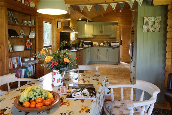 Charles Rennie Mackintosh kitchen