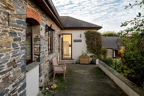 Separate kitchen area via stable door