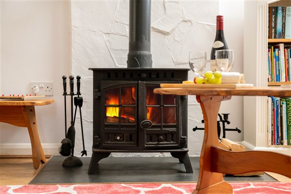 Log burner or open fire 