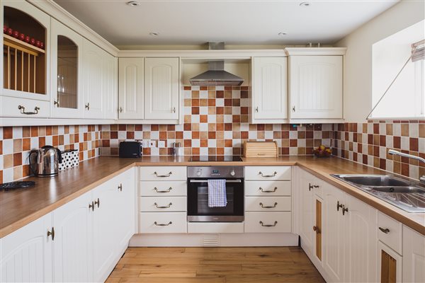 Self catering cottages Kent fully equipped kitchens