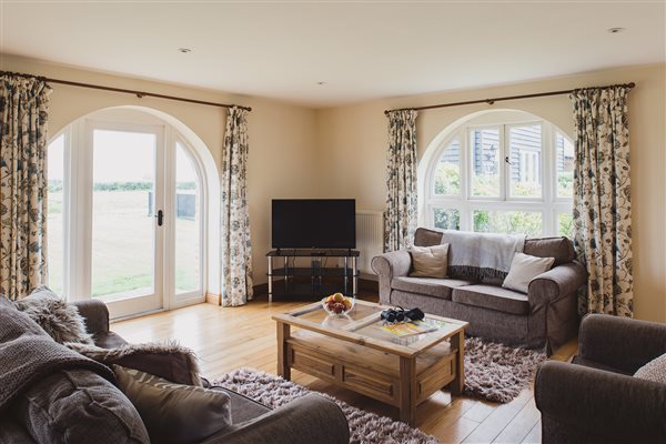 Self catering cottages Kent spacious living areas