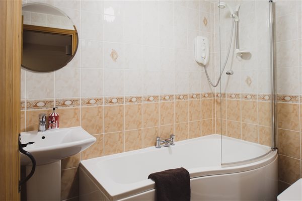 Family bathroom