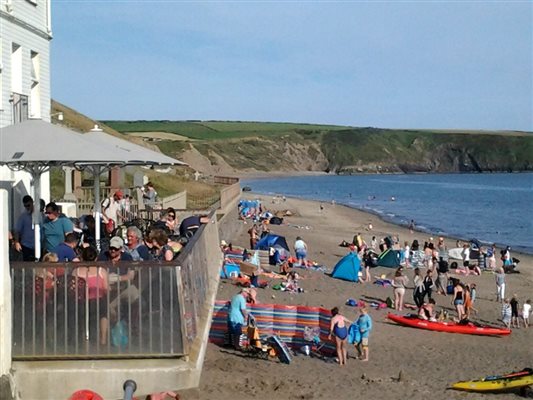 beach scene at Aberdaron, just 16 miles from Llwyn Beuno - llynholidays.wales