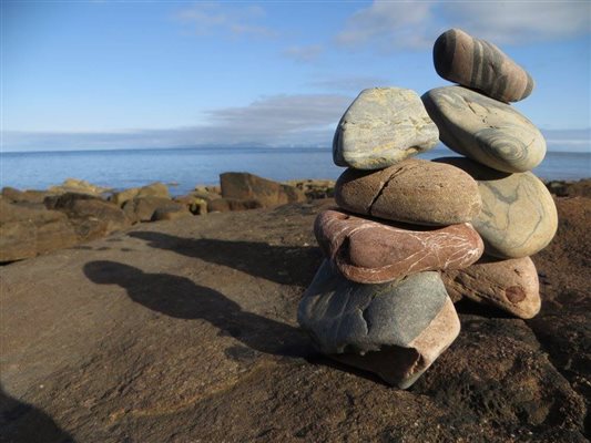 Build yourself a cairn on Orroland shore