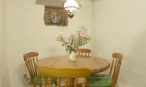 dinning table