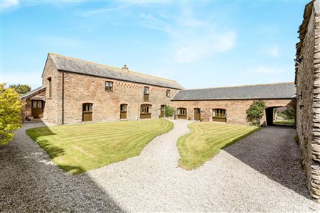 Blable Farm Barns