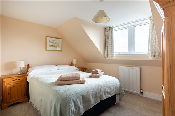 Double bedroom Owl Cottage