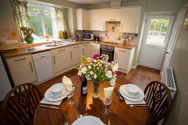 Kitchen Wild Rose, Bairnkine, Jedburgh Kitchen Wild Rose, Bairnkine, Jedburgh