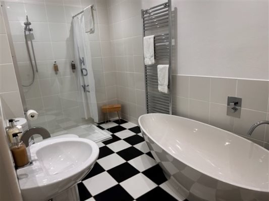 airfield room bathroom