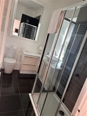 rouge room bathroom