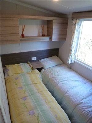 Caravan 3 twin bedroom