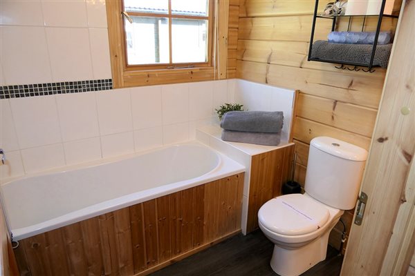 Bullrush ensuite