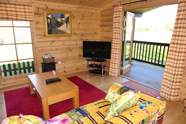 River Birch Lounge
